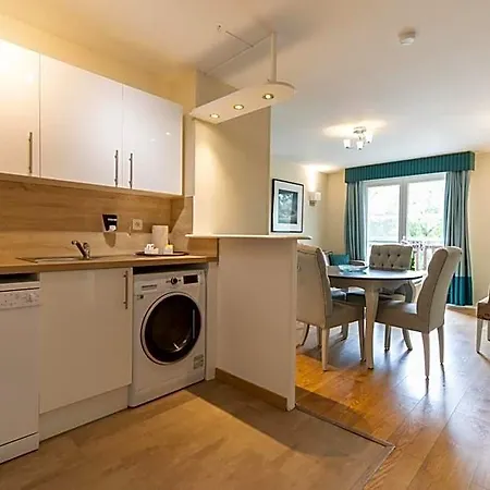 Hotel apartamentowy Club Wyndham Normandy 3*